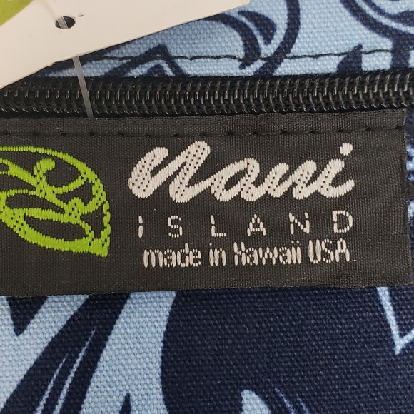 NewBlue on Blue Tribal Hawaiian Print Pouch - Picture 5 of 5